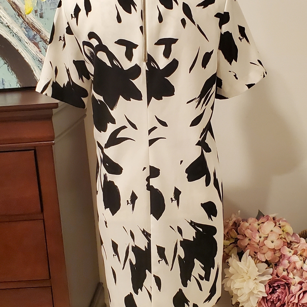 Philosophy Women Abstract, Short Sleeve Black And White Print, Size S. - Picture 3 of 7